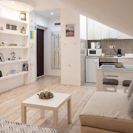ノヴィ・サドApartman Gagaアパートメント エクステリア 写真
